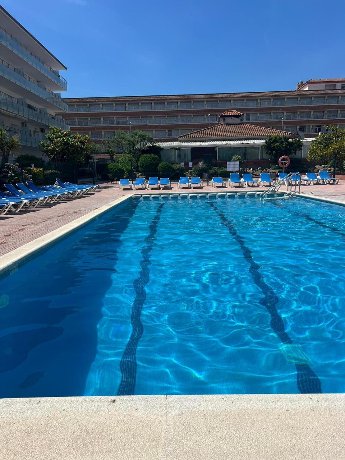Apcostas Els Pins Lotus Apartment Blanes Exterior photo