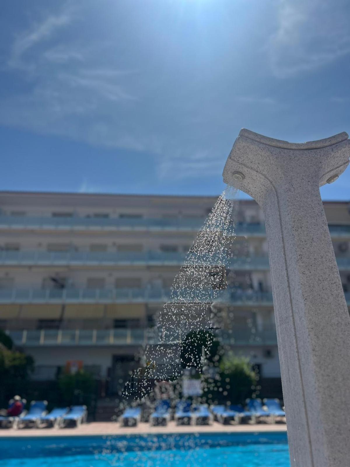 Apcostas Els Pins Lotus Apartment Blanes Exterior photo
