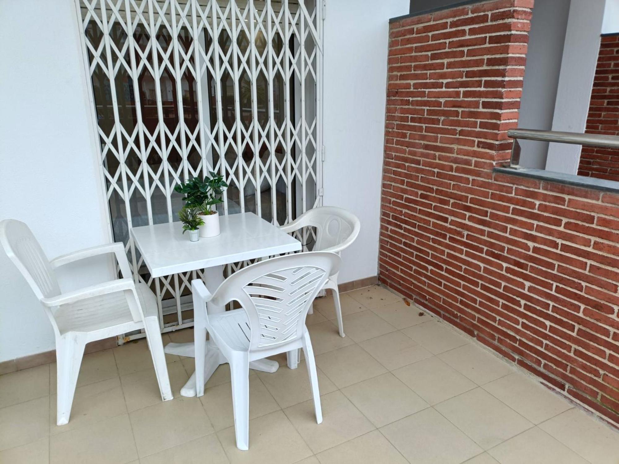 Apcostas Els Pins Lotus Apartment Blanes Exterior photo